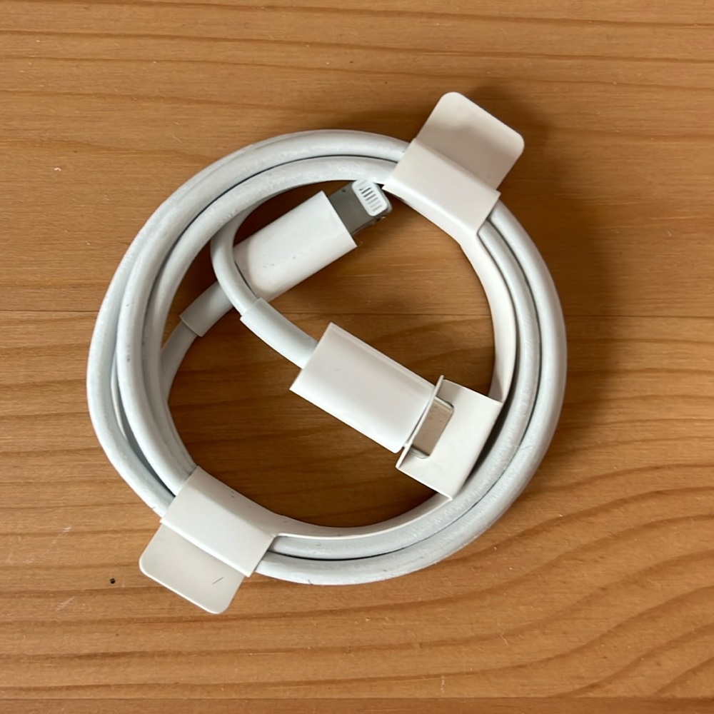 Apple USB-C to Lightning Cable